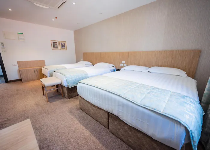 Golden Walls Hotel